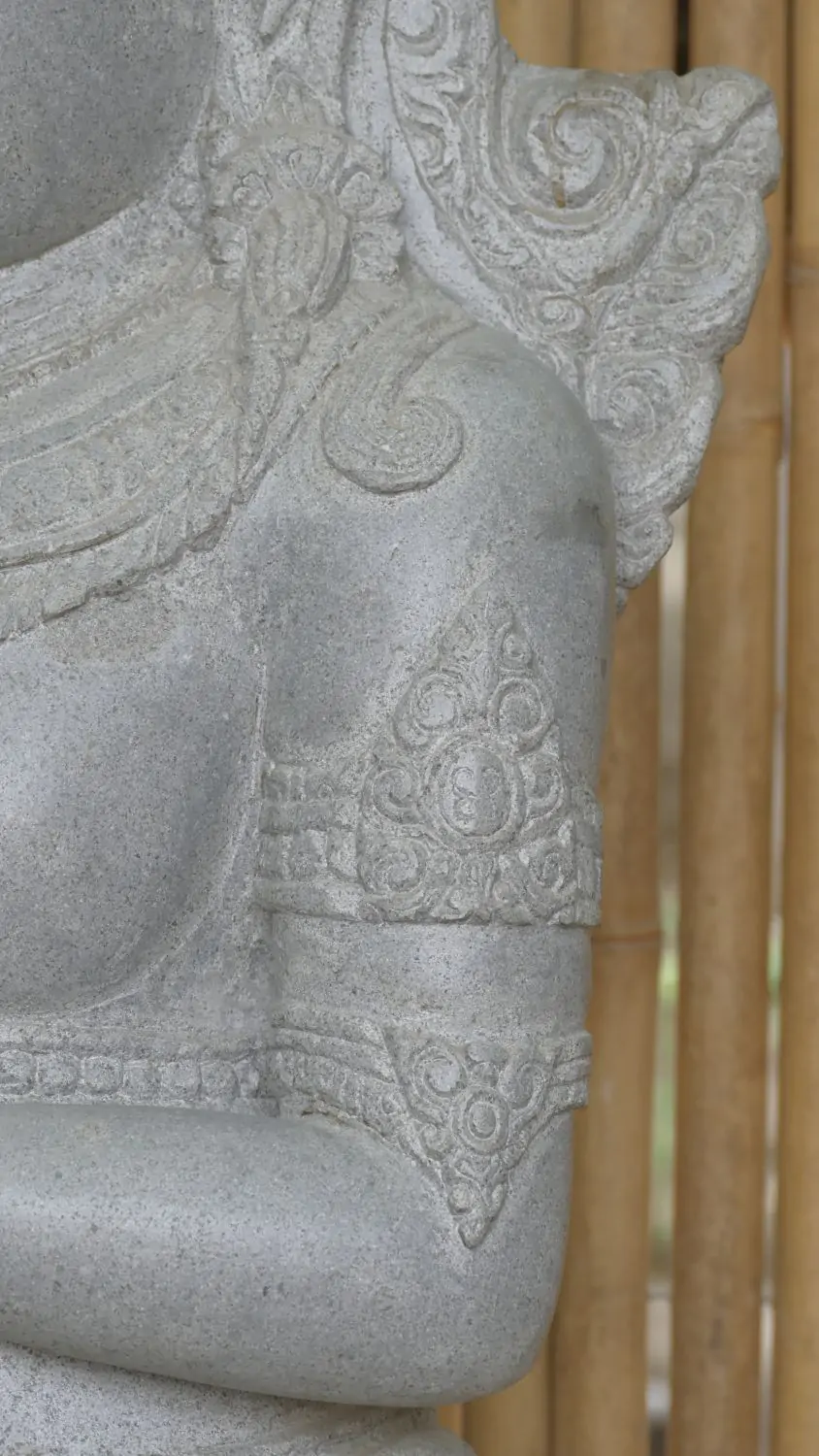  Product image 6 of the product “Standing Sri Dewi. Made from riverstone. Height 180cm ”